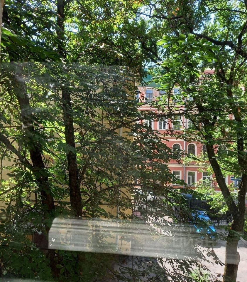 Аренда 2-комн квартиры на вторичном рынке Красноградский переулок, 1