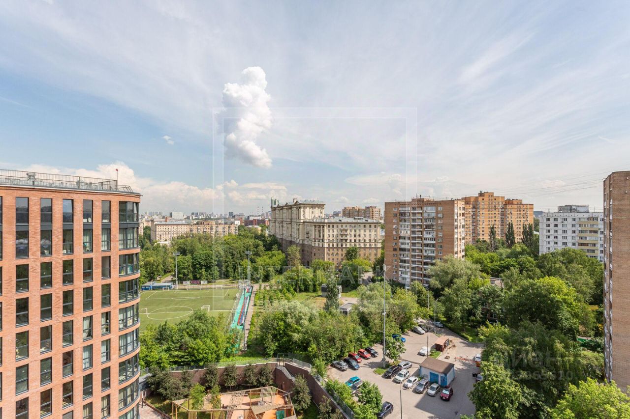 Продажа 3-комн квартиры на вторичном рынке улица Новая Дорога, 9