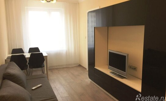 Продажа 2-комн квартиры на вторичном рынке улица Алексея Дикого,  д. 20