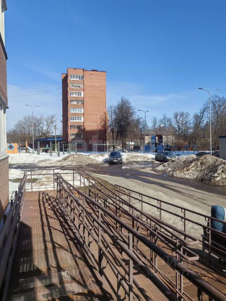 Продажа 1-комн квартиры на вторичном рынке Красноармейск, улица Новая Жизнь,  д. 8