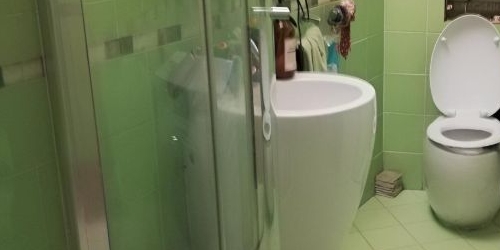 4-комн квартира улица Островитянова, 53