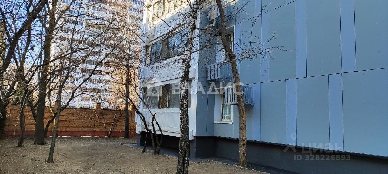 Продажа 3-комн квартиры на вторичном рынке улица Поликарпова, 19к1