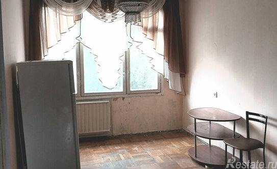 Продажа 4-комн квартиры на вторичном рынке ул Лётчика Пилютова,  д. 40,  к. 2