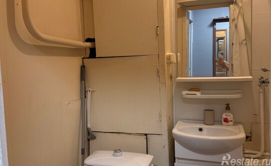 Продажа 1-комн квартиры на вторичном рынке улица Академика Павлова,  д. 46