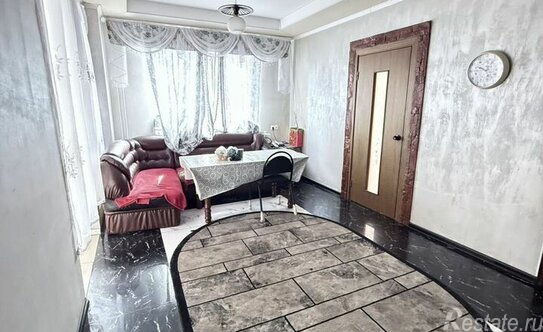 Продажа 4-комн квартиры на вторичном рынке улица Матроса Железняка,  д. 57