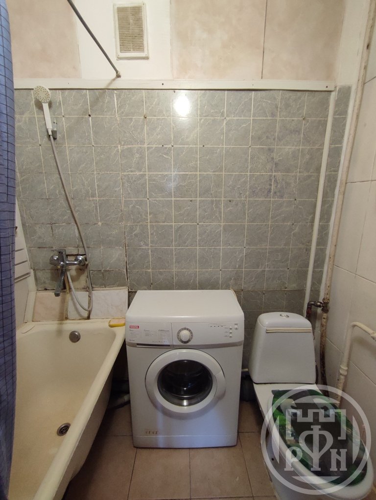 Продажа 1-комн квартиры на вторичном рынке Пушкин г., Генерала Хазова ул. ,  д. 34