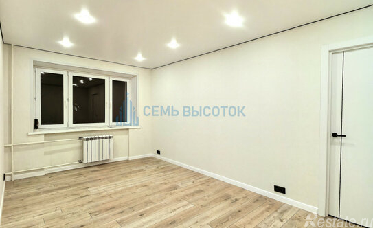 Продажа 2-комн квартиры на вторичном рынке Подольск г, Климовск мкр, Заводская ул,  д. 8