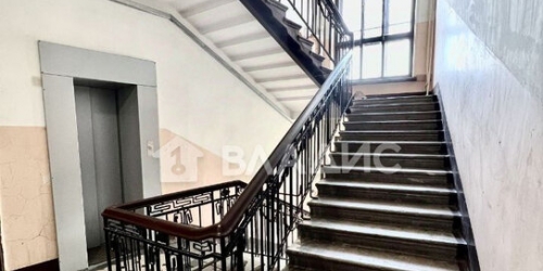 4-комн квартира Малый ПС пр-кт,  д. 1Б