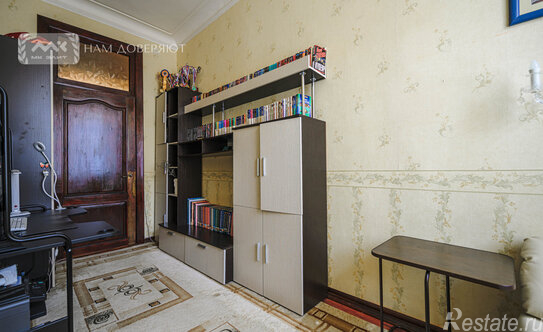 Продажа 5-комн квартиры на вторичном рынке Таврическая улица,  д. 11