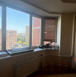 Продажа 3-комн квартиры на вторичном рынке Алымова улица,  д. 3