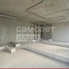 Продажа 3-комн квартиры на вторичном рынке ул Винницкая,  д. 8,  к. 7