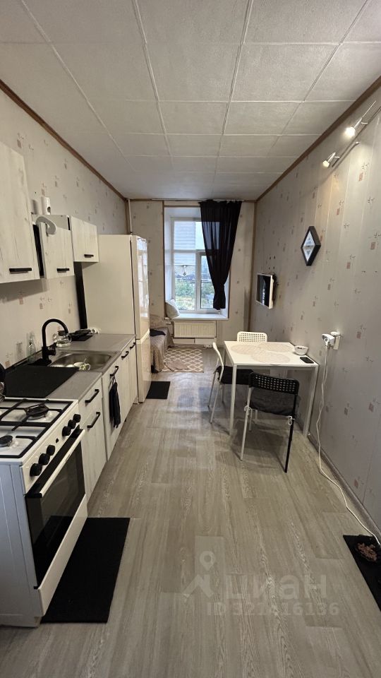 Продажа 2-комн квартиры на вторичном рынке Кондратьевский проспект, 32