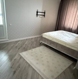 Продажа 3-комн квартиры на вторичном рынке Новосаратовская ул