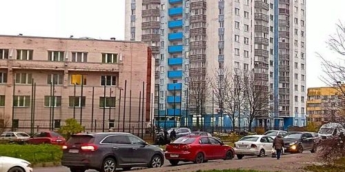 3-комн квартира пос. Шушары, Пушкинская улица, 10к2