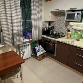 Продажа 3-комн квартиры на вторичном рынке ул Наличная,  д. 36,  к. 3