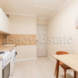 Продажа 1-комн квартиры на вторичном рынке Волжский б-р,  д. 9