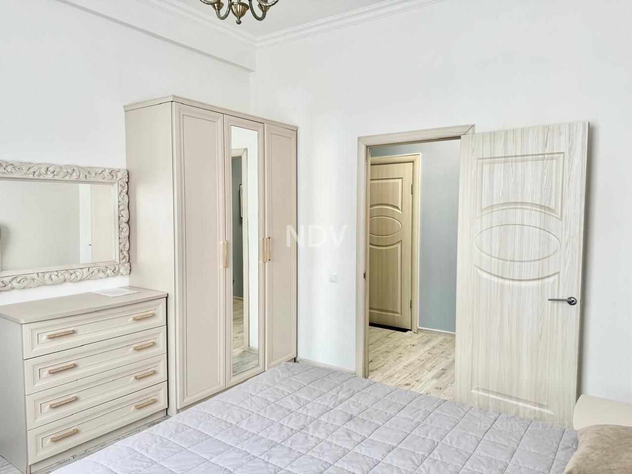 Продажа 2-комн квартиры на вторичном рынке Тверская улица, 17