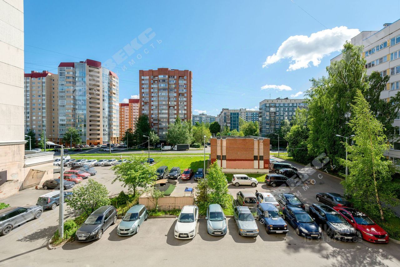 Продажа 1-комн квартиры на вторичном рынке улица Сикейроса, 7к2