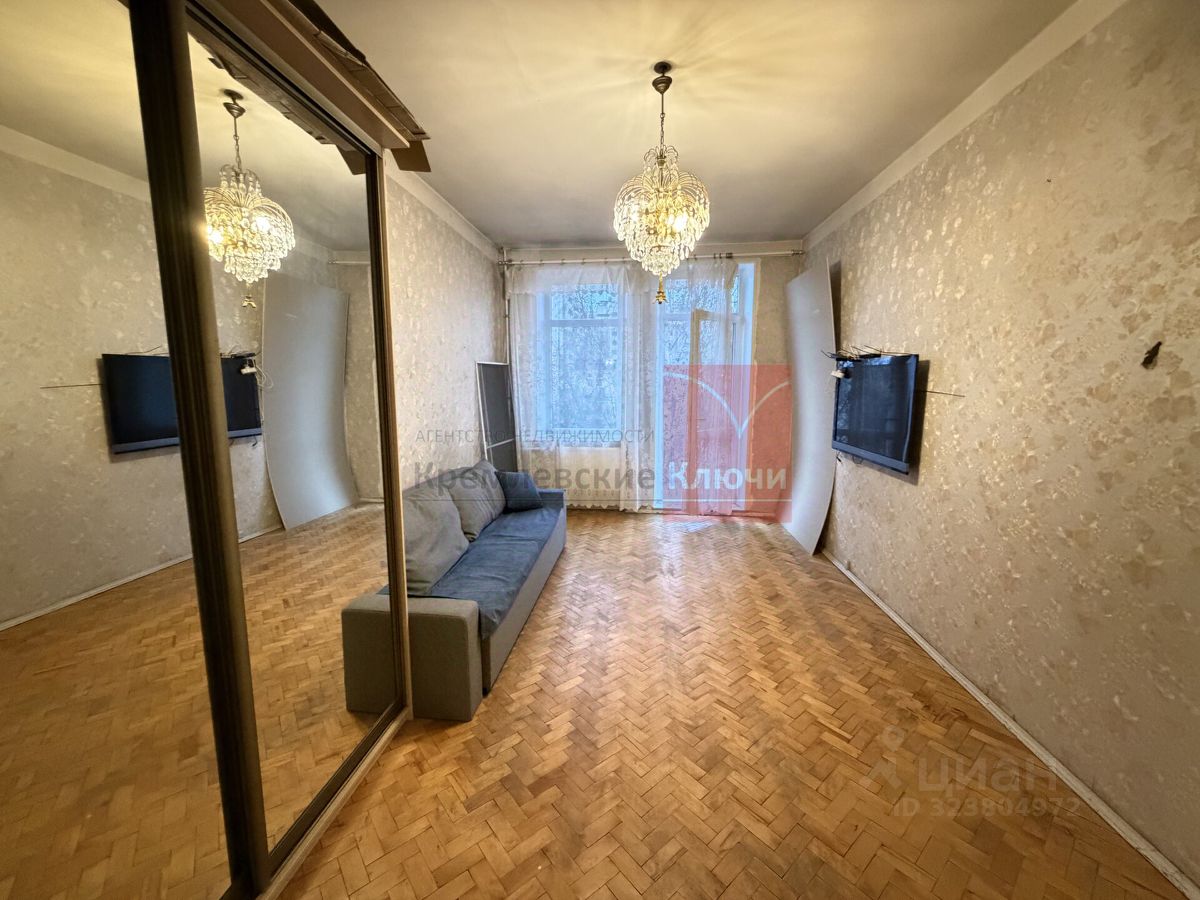 Продажа 2-комн квартиры на вторичном рынке Кантемировская улица, 31