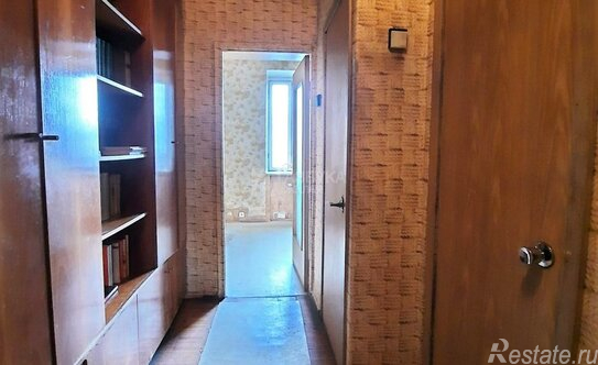 Продажа 2-комн квартиры на вторичном рынке улица Менжинского,  д. 21