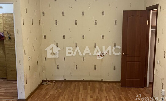 Продажа 2-комн квартиры на вторичном рынке улица Багрицкого,  д. 45