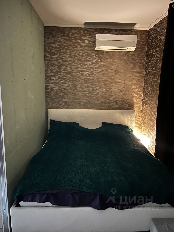 Продажа 2-комн квартиры на вторичном рынке Красногорск, улица Вилора Трифонова, 1