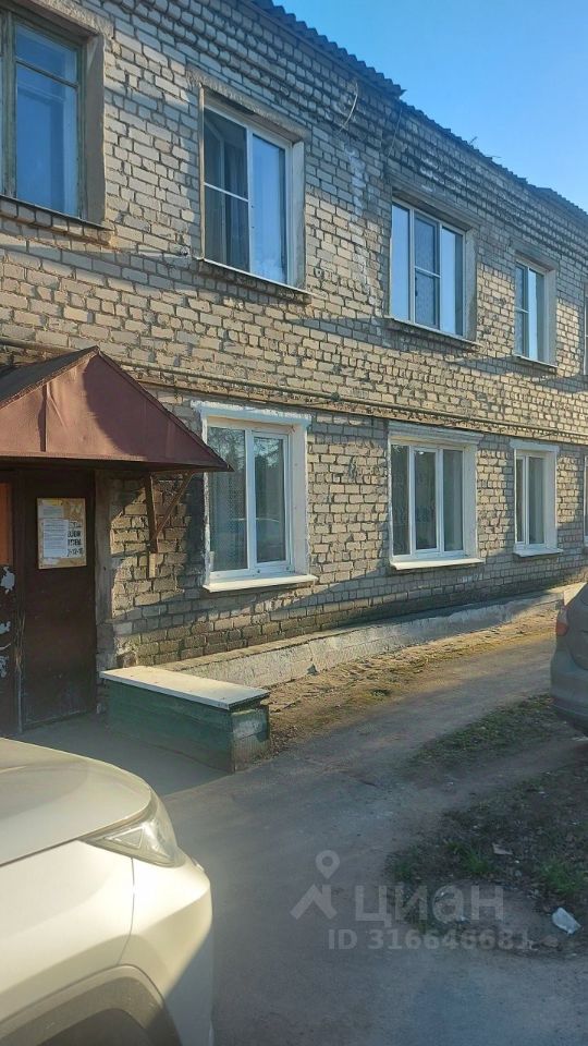 Продажа 2-комн квартиры на вторичном рынке д. Кипень, шоссе Нарвское, 43
