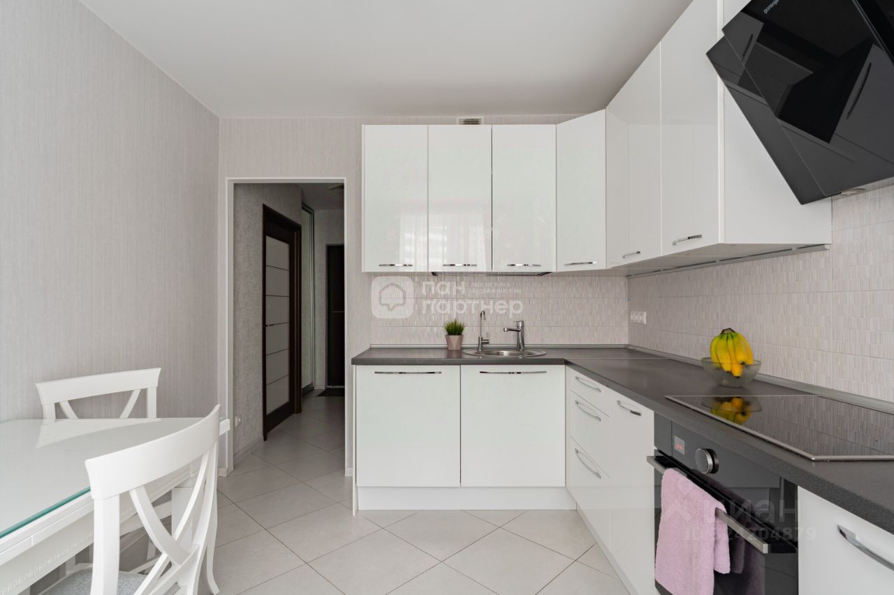 Продажа 1-комн квартиры на вторичном рынке улица Маршала Тухачевского, 25