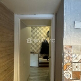 Продажа 2-комн квартиры на вторичном рынке улица Шумкина,  д. 11