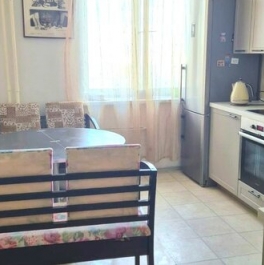 Продажа 2-комн квартиры на вторичном рынке ул Новаторов,  д. 6