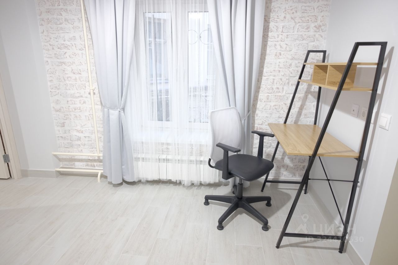 Аренда 2-комн квартиры на вторичном рынке набережная Реки Фонтанки, 14