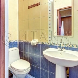 Продажа 6-комн квартиры на вторичном рынке ул Кузнецовская,  д. 11