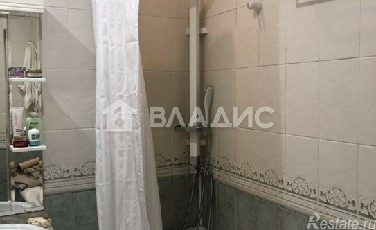 Продажа 4-комн квартиры на вторичном рынке улица Машкова