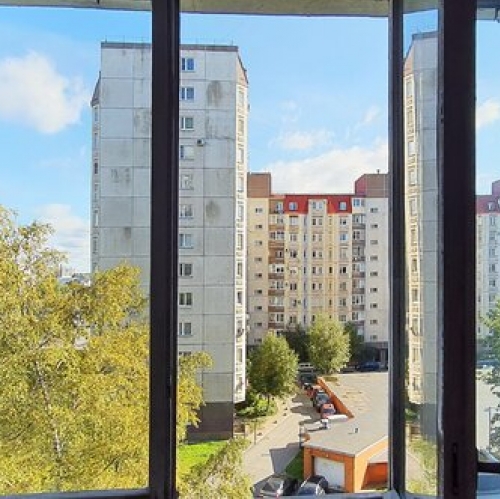 3-комн квартира улица Кораблестроителей,  д. 39 к1