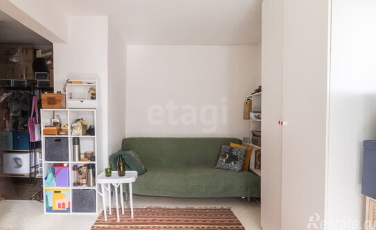 Продажа 1-комн квартиры на вторичном рынке Науки пр-кт,  д. 9