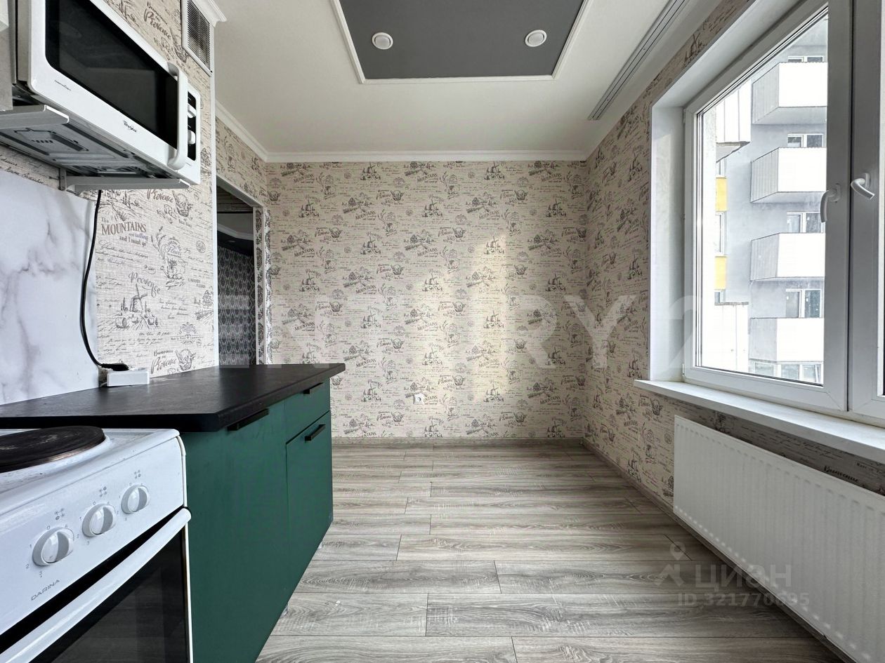 Продажа 1-комн квартиры на вторичном рынке пос. Шушары, улица Валдайская, 2к2