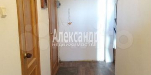 2-комн квартира Глазурная улица,  д. 2