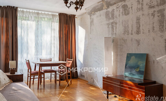 Продажа 2-комн квартиры на вторичном рынке ул Наличная,  д. 36,  к. 2