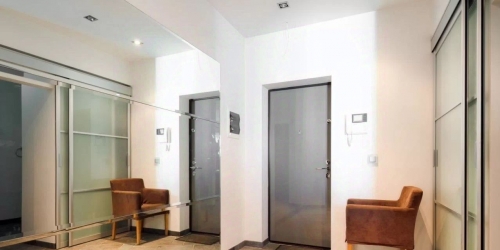 Офис Лялин пер,  д. 19,  к. 1