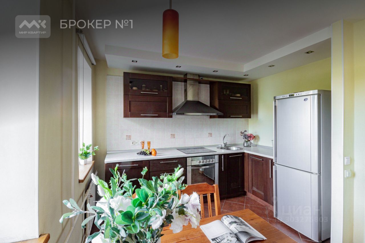 Продажа 3-комн квартиры на вторичном рынке Вербная улица, 10к1