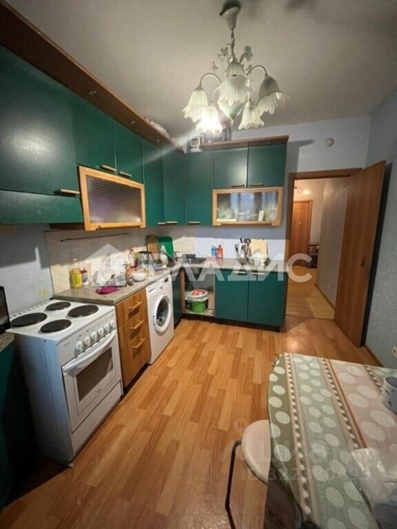 Продажа 3-комн квартиры на вторичном рынке шоссе Энтузиастов, 57