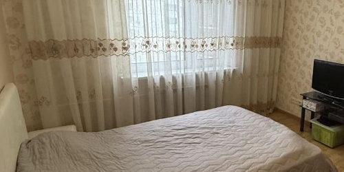 4-комн квартира улица Островитянова, 5