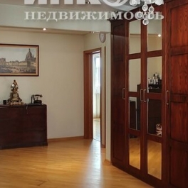 Продажа 3-комн квартиры на вторичном рынке ул Онежская,  д. 13,  к. 1