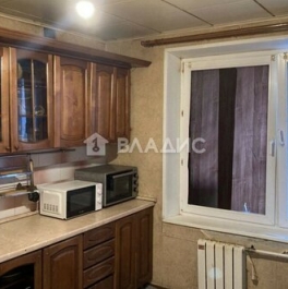 Продажа 2-комн квартиры на вторичном рынке ул Дегунинская,  д. 13,  к. 2