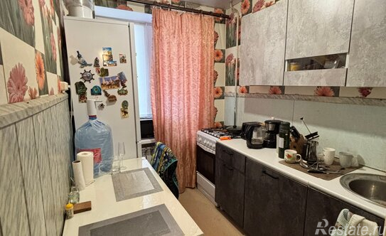 Продажа 1-комн квартиры на вторичном рынке Низино, Центральная улица,  д. 1