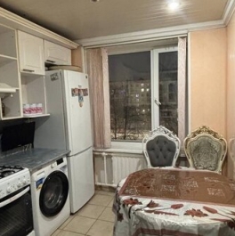 Продажа 3-комн квартиры на вторичном рынке Светлановский пр-кт,  д. 93 к1