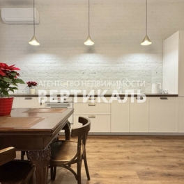 Аренда 3-комн квартиры на вторичном рынке Мерзляковский пер,  д. 7/2