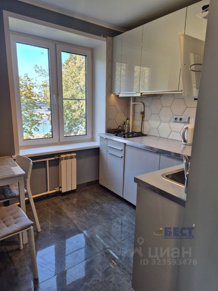 Продажа 1-комн квартиры на вторичном рынке Шелепихинская набережная, 12