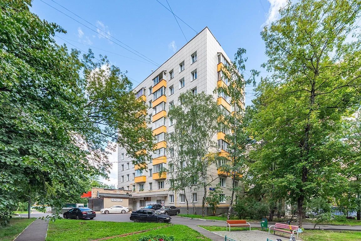 Продажа 2-комн квартиры на вторичном рынке Зарайская улица, 35