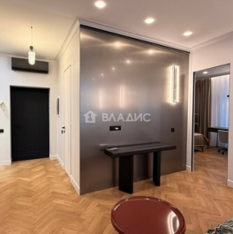 Продажа 3-комн квартиры на вторичном рынке Шмитовский проезд,  д. 39 к6